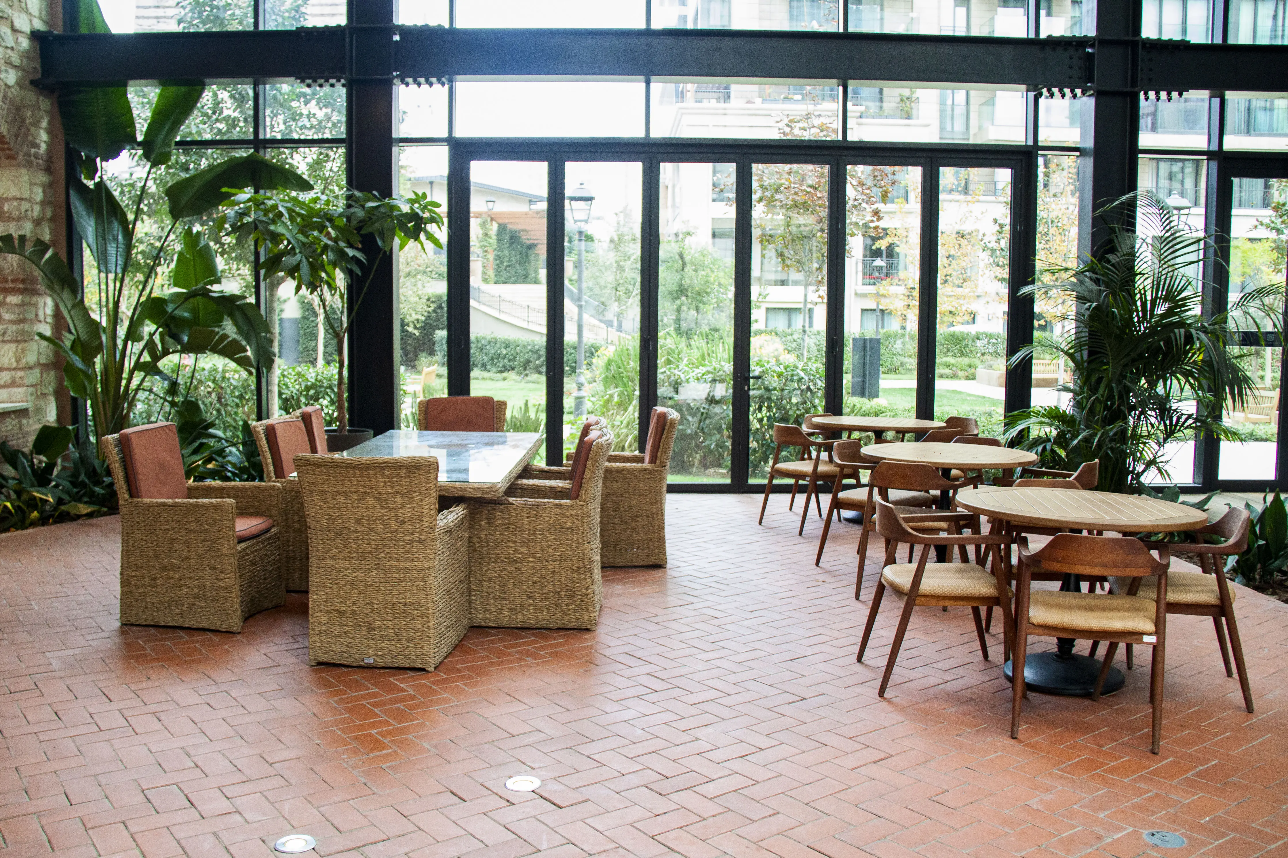 Buy an apartment with sea view in Zeytinburnu, Istanbul