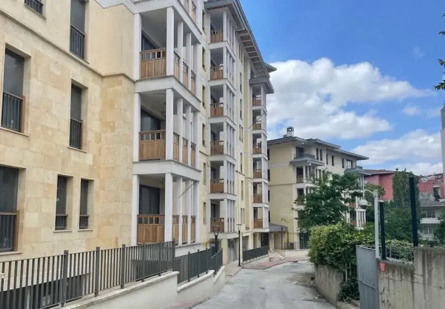 خرید آپارتمان با منظره تاریخی شاخ طلایی در بی اغلو استانبول