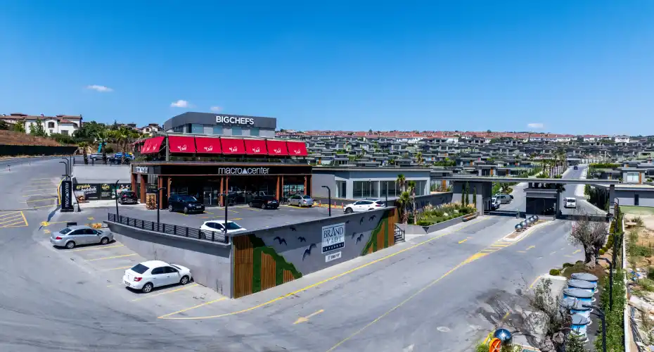 خرید ویلای لوکس با منظره دریا و دریاچه در بیوک‌چکمجه استانبول