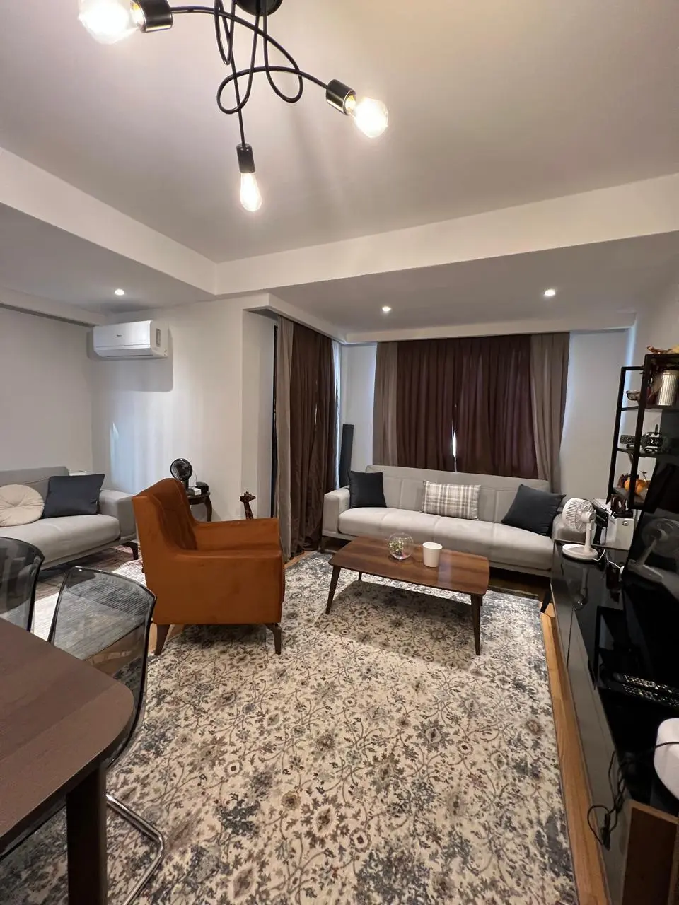 فروش واحدهای نقلی و خوش‌نقشه در بومونتی شیشلی