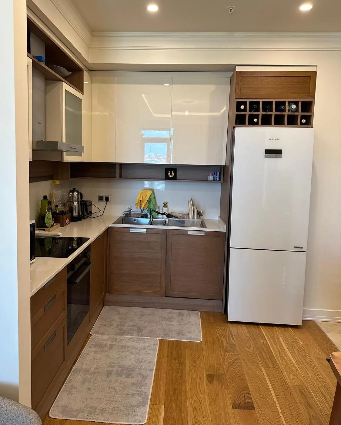 خرید خانه با تراس‌های وسیع و چشم‌انداز شاخ طلایی در بی‌اغلو