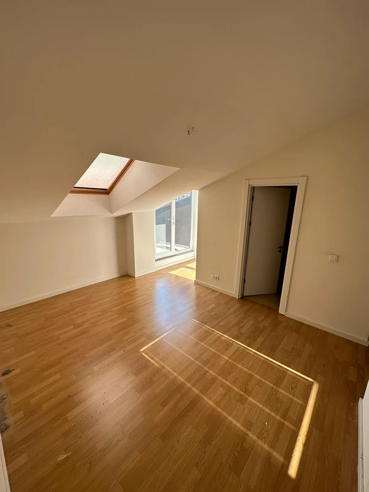 خرید واحد دوبلکس با ویوی پانورامای شهر در شیشلی استانبول